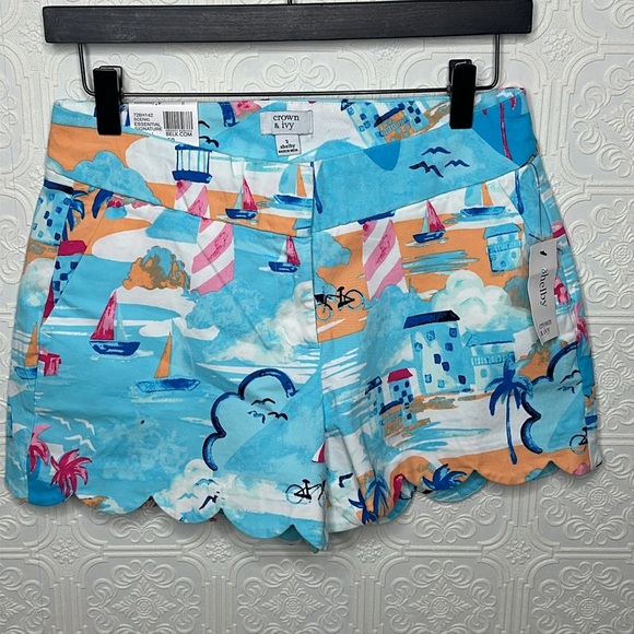 Crown & Ivory | Beach Theme Scalloped Hem Shelby Shorts - Picture 1 of 8